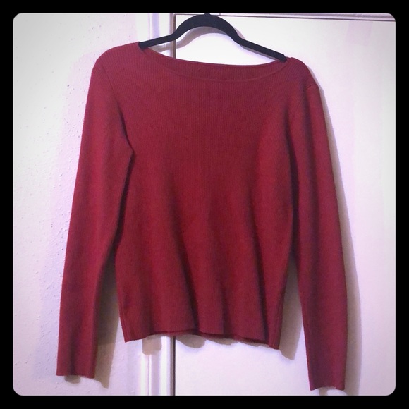 Sweater - Picture 1 of 1